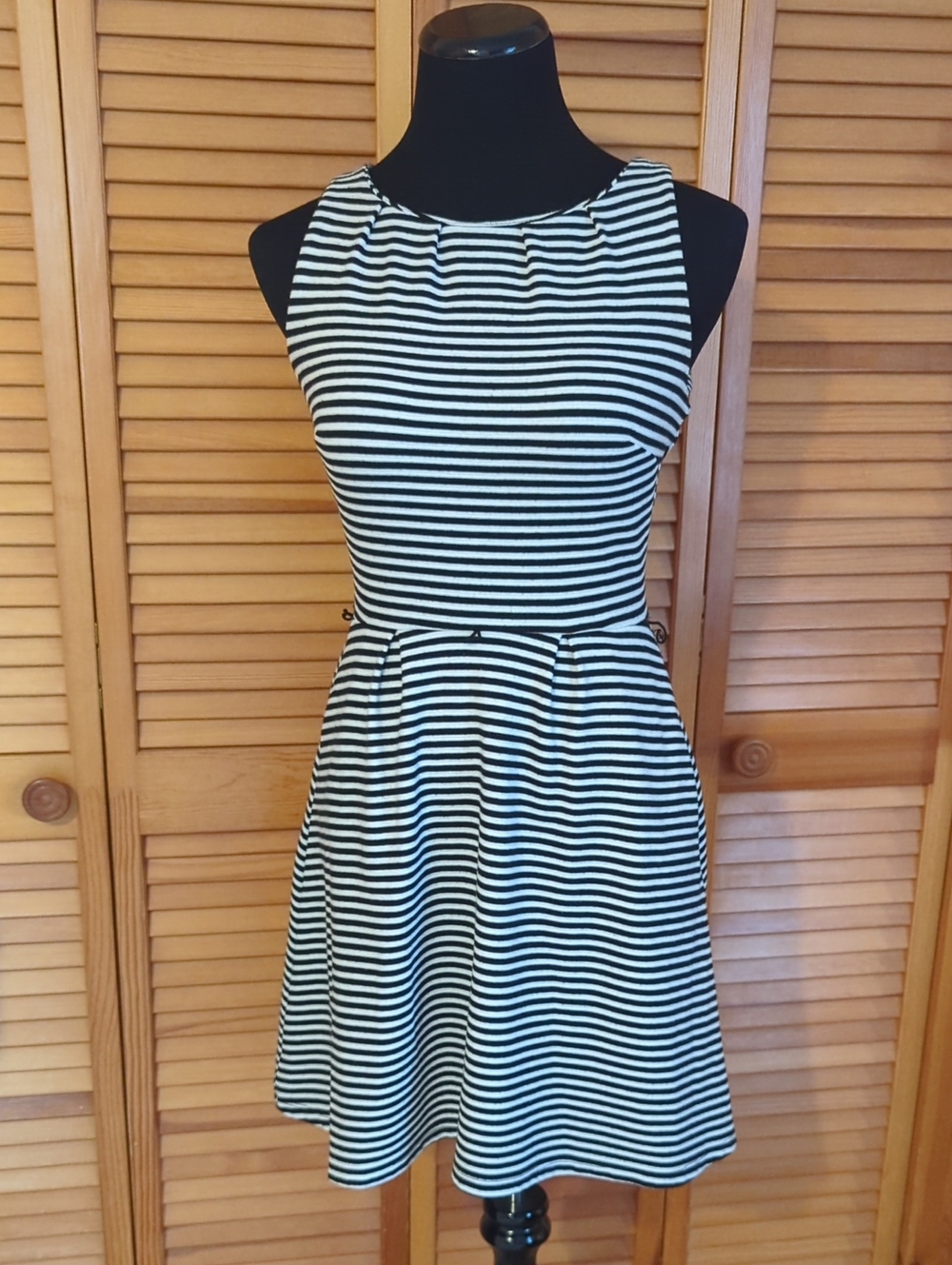 3/$15 Merona Black And White Striped Dress With Pockets Used Condition Size XS